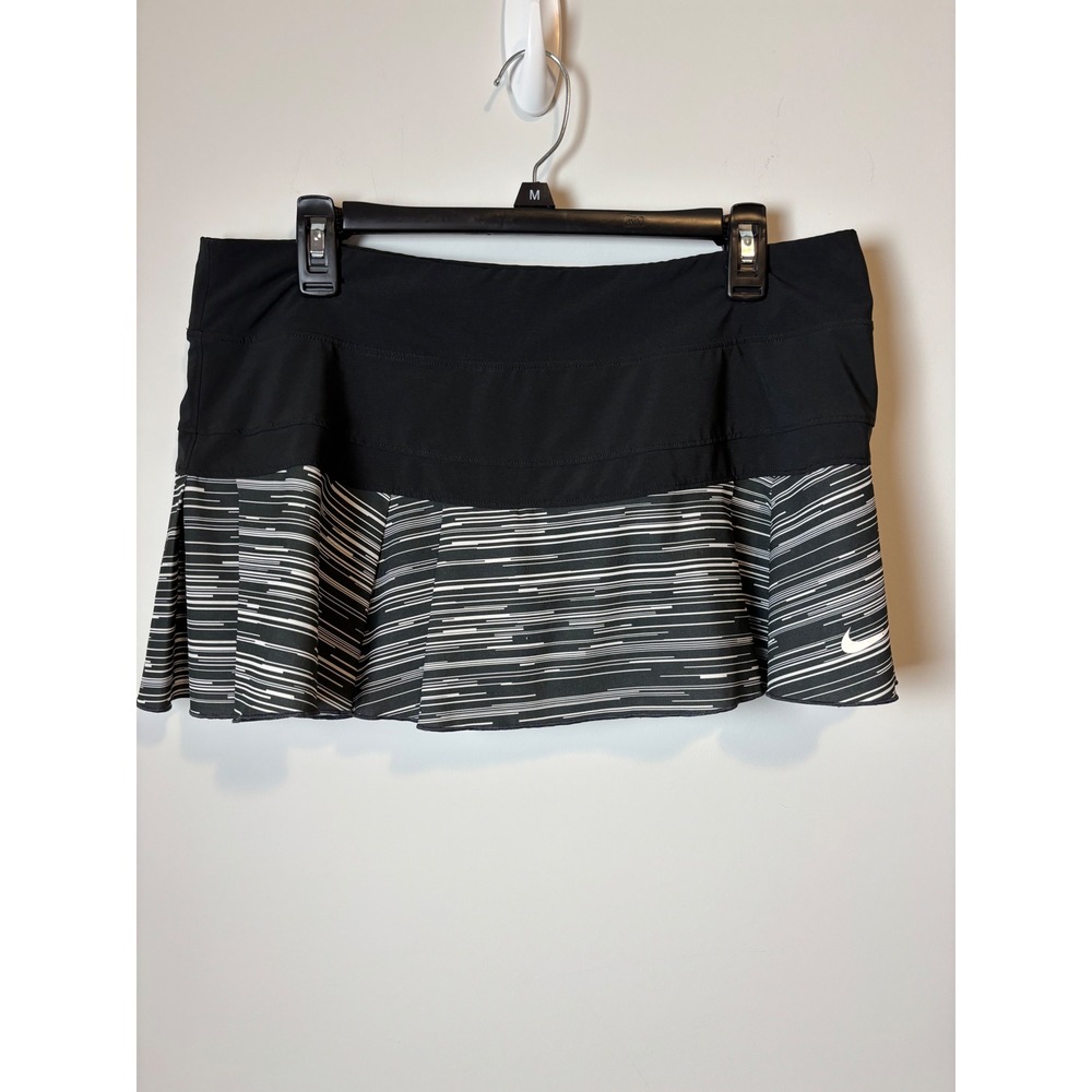 Nike Dri-FIT Tennis Skort Womens Large Black White Graphic Pleated Skirt